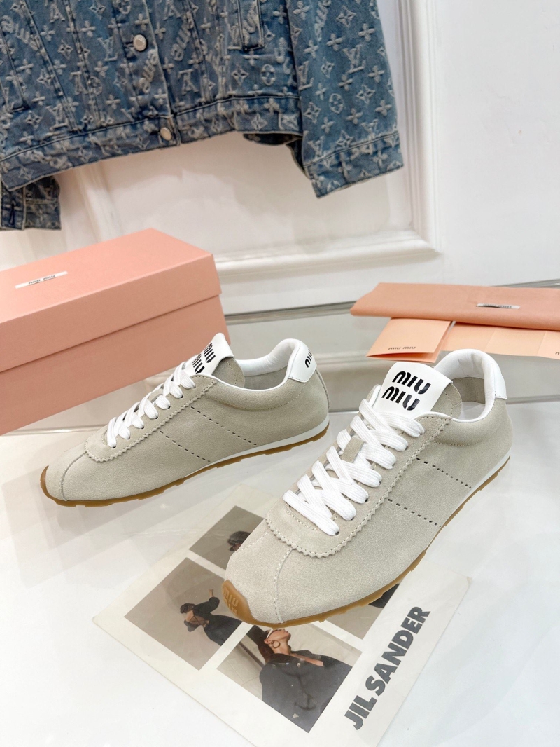 Miu Miu Casual Shoes